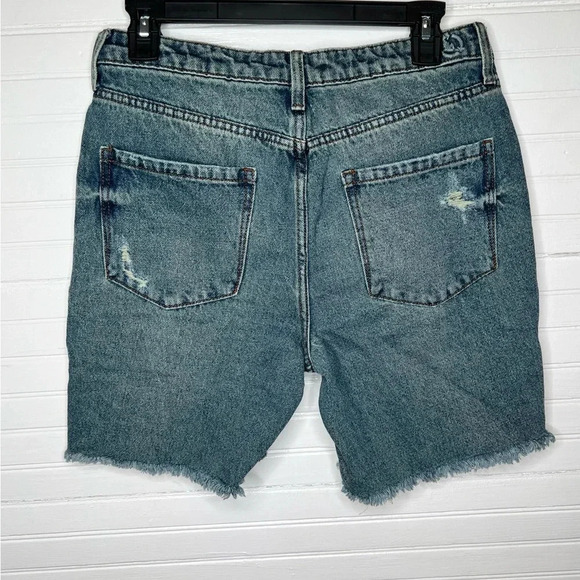 PTCL Women's Distressed High-Rise Denim Mid Thigh Shorts Blue Size 28 - Picture 3 of 13